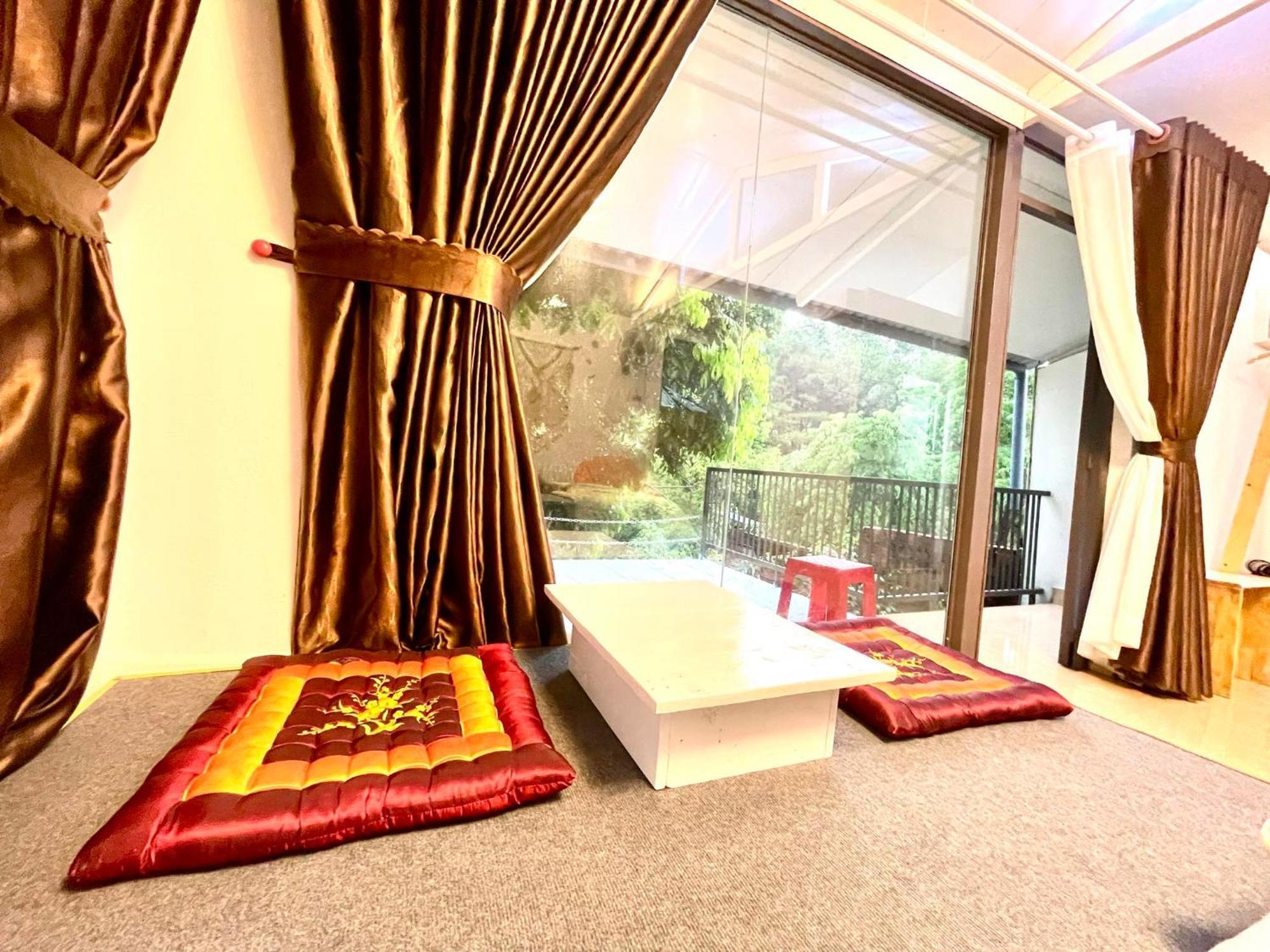 Lake View Homestay Pleiku Exteriér fotografie